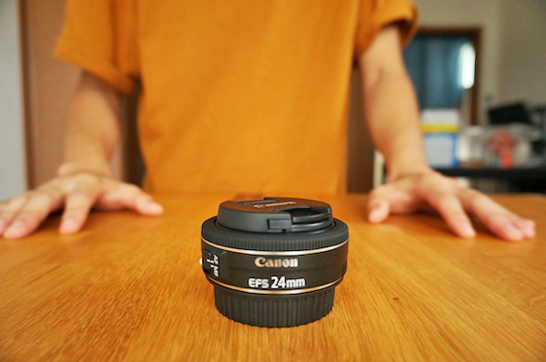 Canonの広角単焦点レンズ(24mm/f2.8)は超オススメ。50mm単焦点と画角