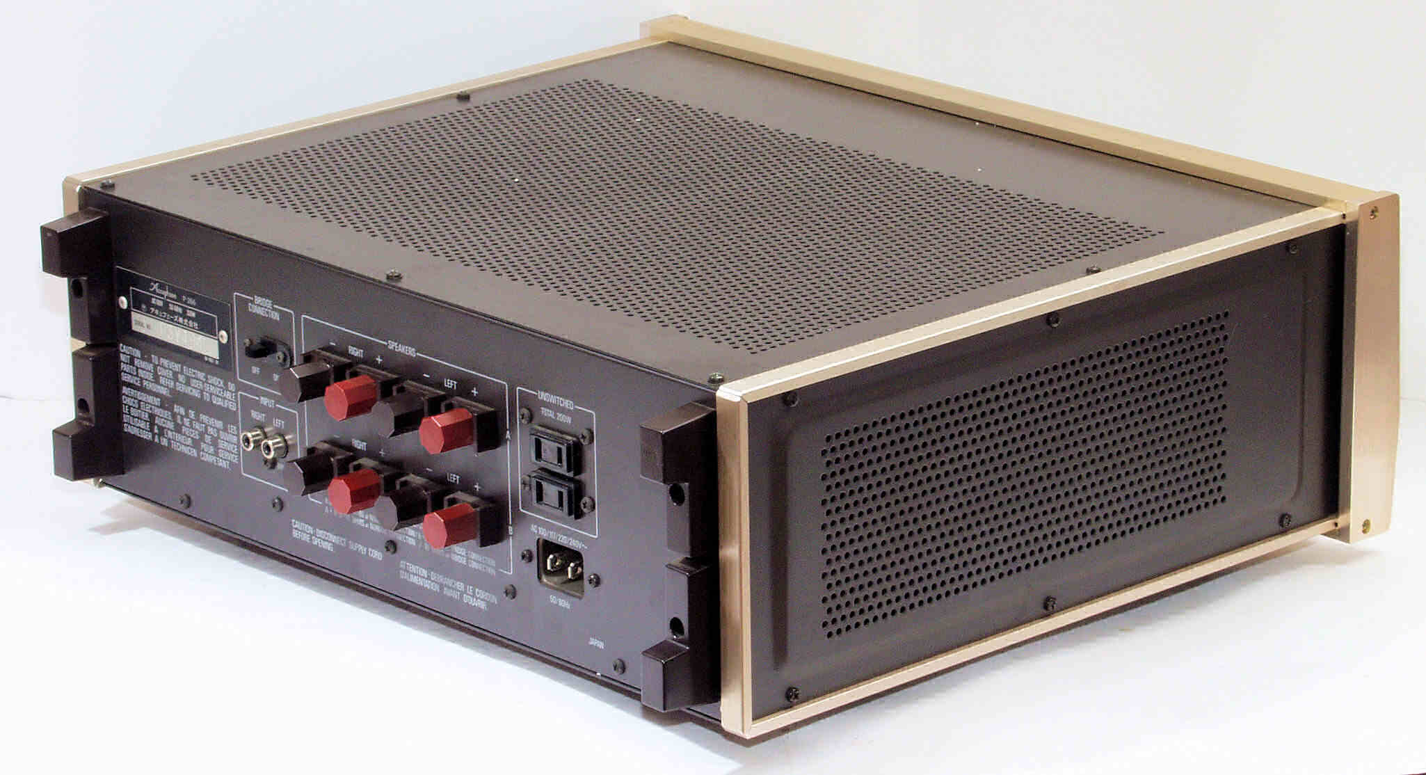 accuphase p-266