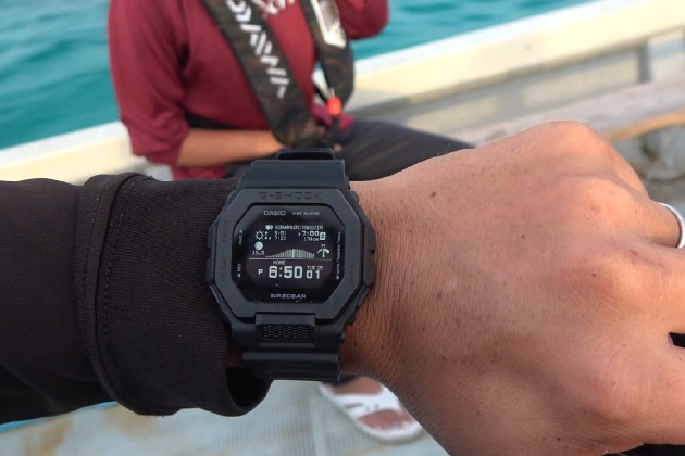 釣り時計はG-SHOCK G-LIDE【GBX-100NS】が最強！防水・タイドグラフ