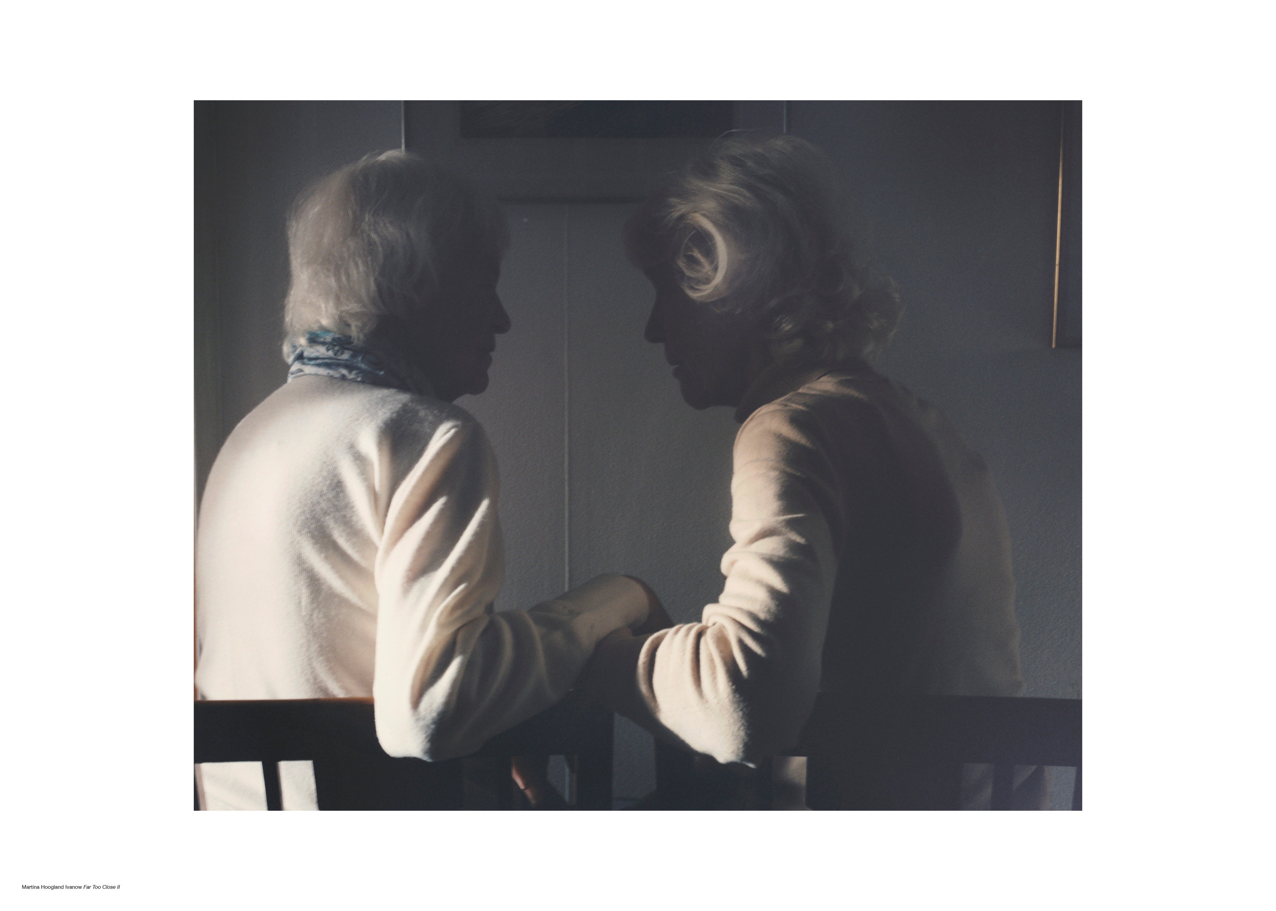 Far Too Close II by Martina Hoogland Ivanow – LINKIMAGE