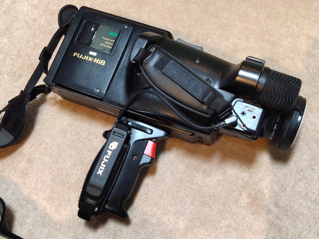 FUJIX-Hi8 M830HR(SONY CCD-V900のOEM) 紹介編