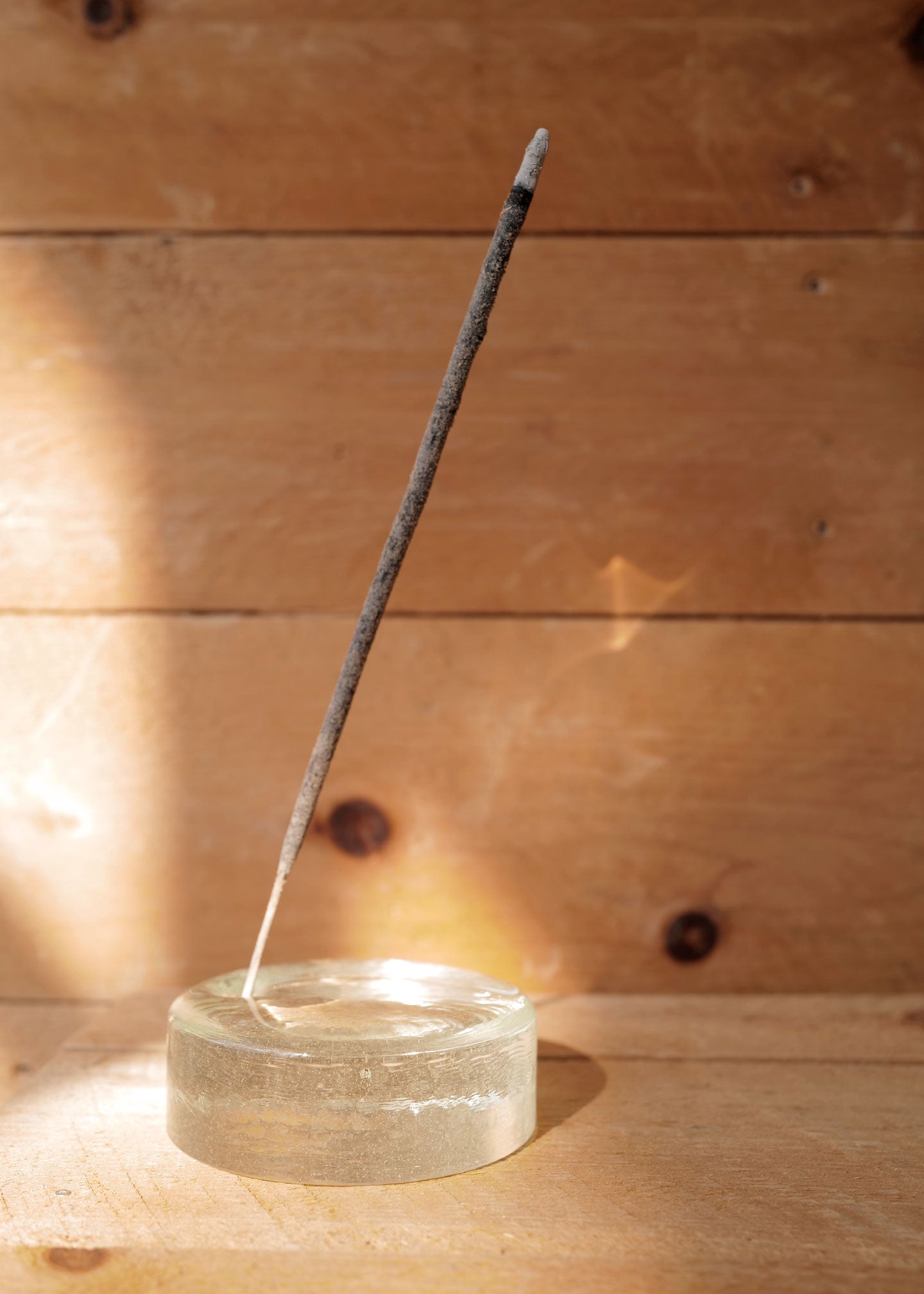 mizu-glass-incense-holder-slow