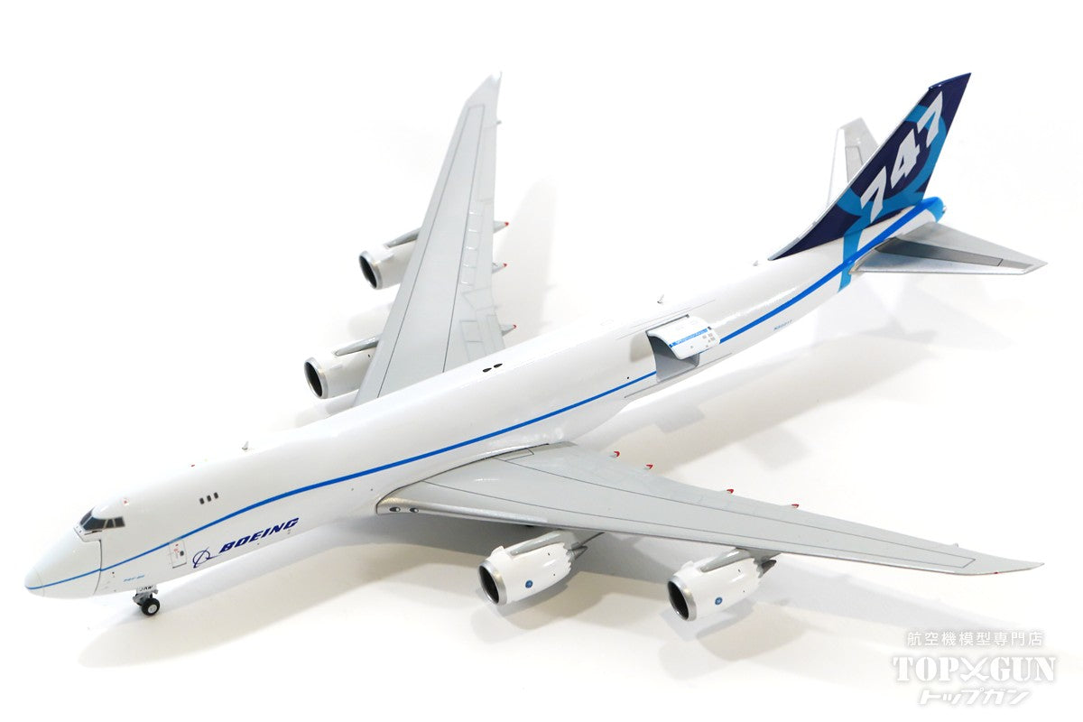 JC Wings 747-8F（貨物型） ボーイング社 ハウスカラー N50217 1/400