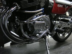 CBX400F メッキエンジンガード｜旧車カスタム＆レストア｜テクニカル