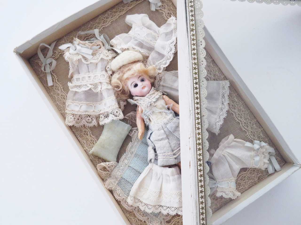 フレンチミニョネット プレゼンテーション（水色パリジェンヌ） - 薔薇