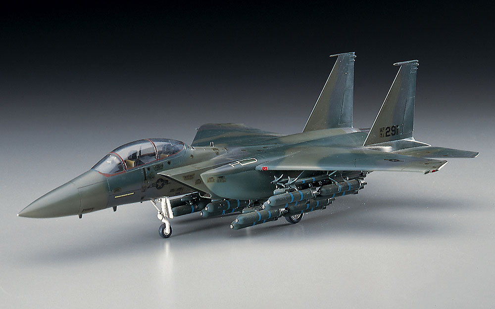 F-15E ストライク イーグル | 株式会社 ハセガワ