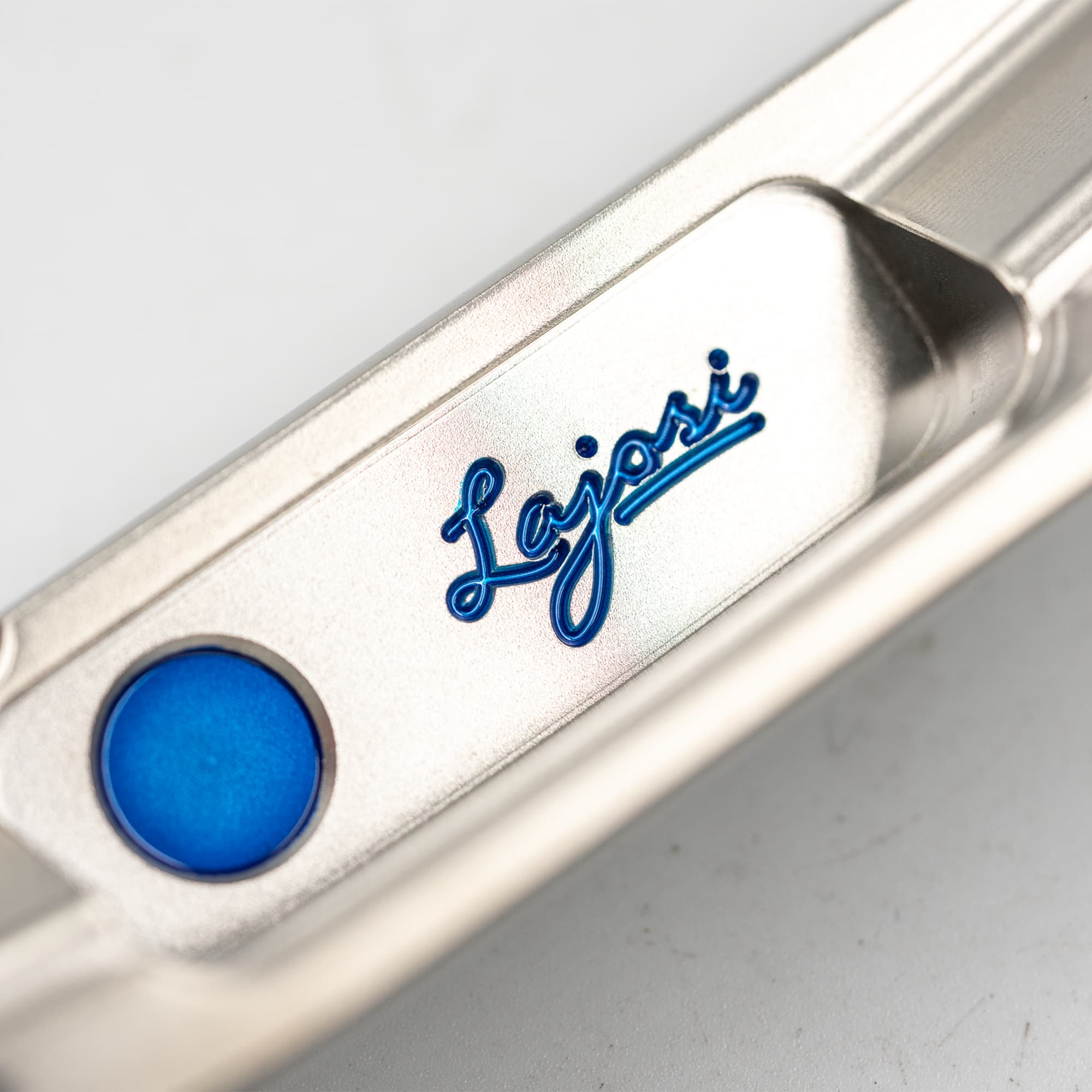The Archive – Lajosi Putters