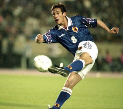 中田英寿獲得に動かなかったJリーグ最強・V川崎の“英断” | 東スポWEB