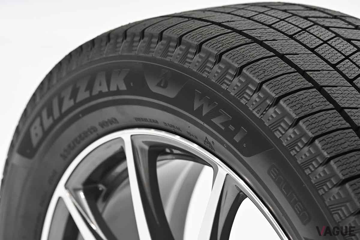 195⁄65R15インチ 195/65R15 VRX2 ホイール付き 5H-100 40 プリウス