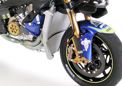 ヤマハ YZR-M1`04 (プラモデル) - ホビーサーチ カーモデル