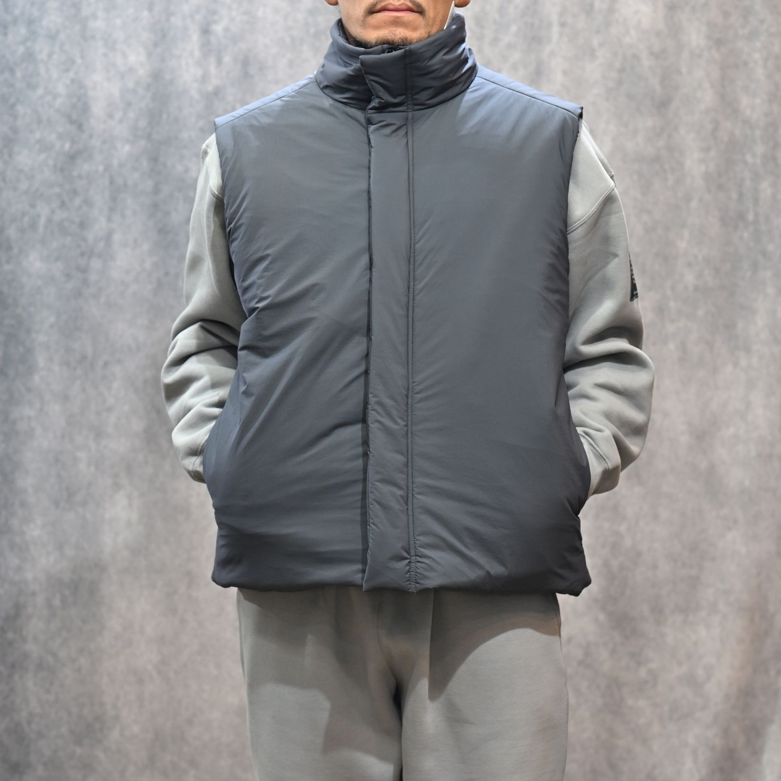 N.HOOLYWOOD - PUFFER VEST （CHARCOAL）｜パファーベスト｜2252-VE21
