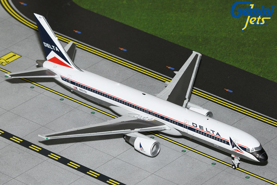 G2DAL1263 GEMINI 200 Delta Air Lines / デルタ航空 B757-200 N607DL