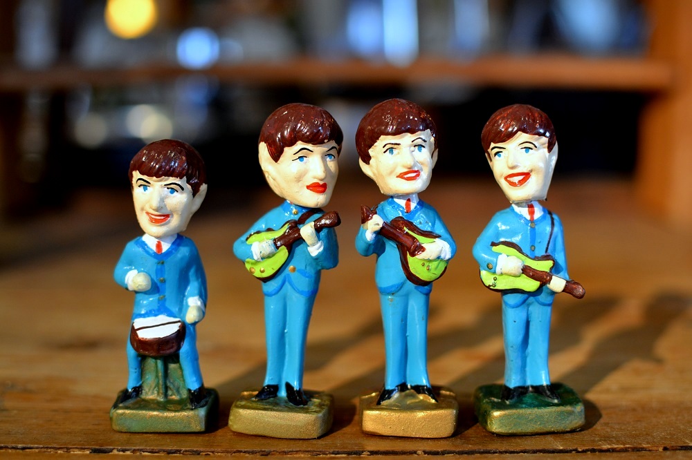 THE Beatlesビートルズ首振り人形セット - ガジェットモード