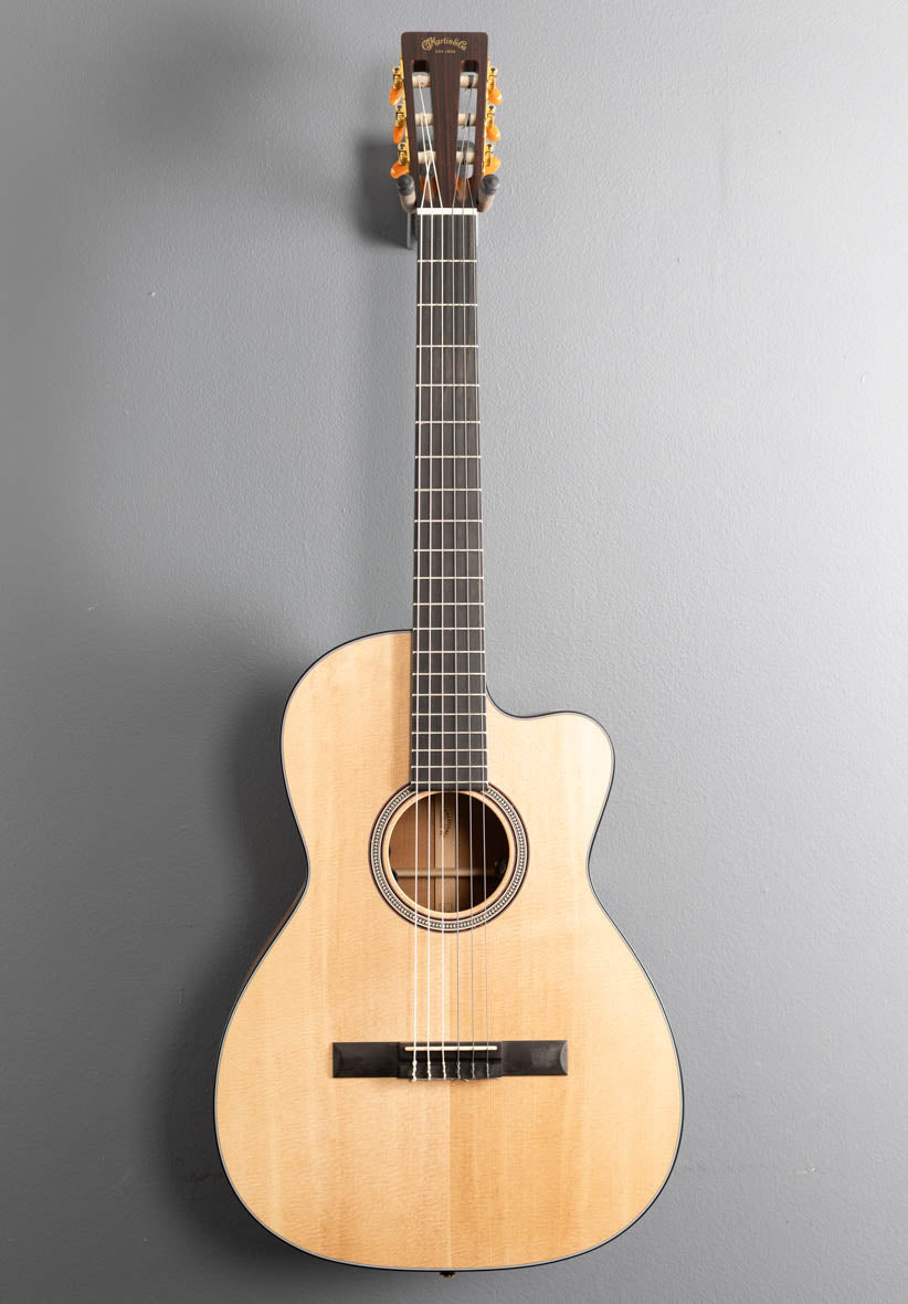 000C12-16E Nylon – Dave's Guitar Shop