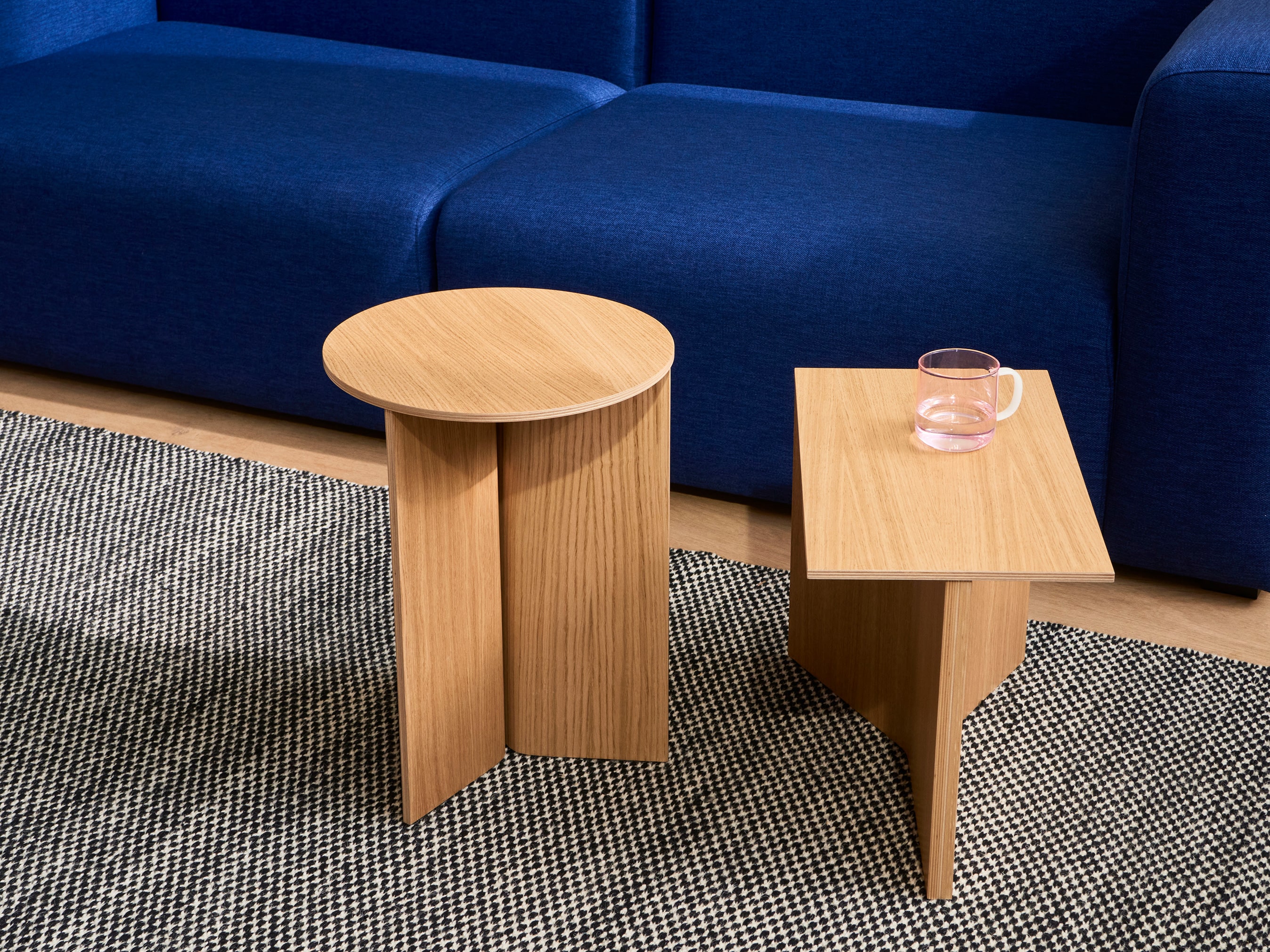 SLIT TABLE XL / Φ65 x H35.5 cm - テーブル | 【公式】HAYオンライン