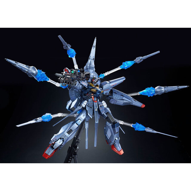 なんという神々しさ…！MGガンプラ「プロヴィデンスガンダム