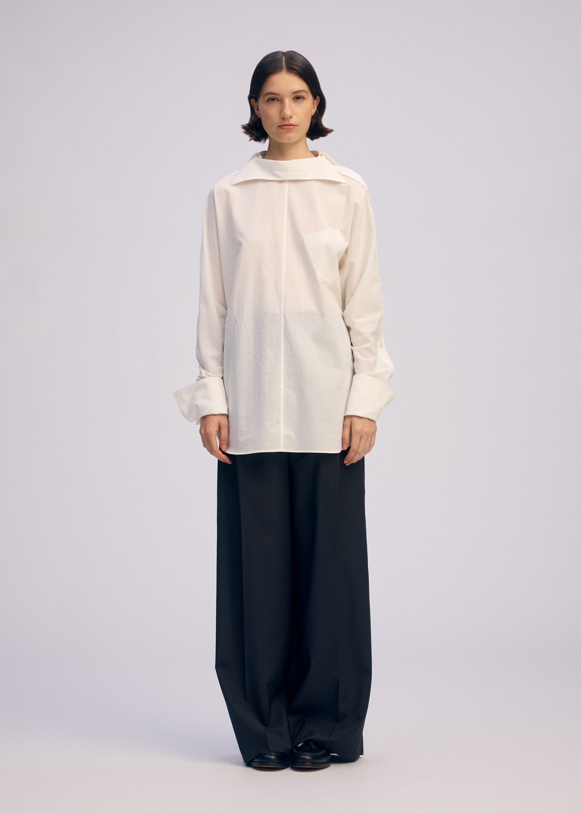 ウィメンズ／トップス／シャツ – isseymiyake.com