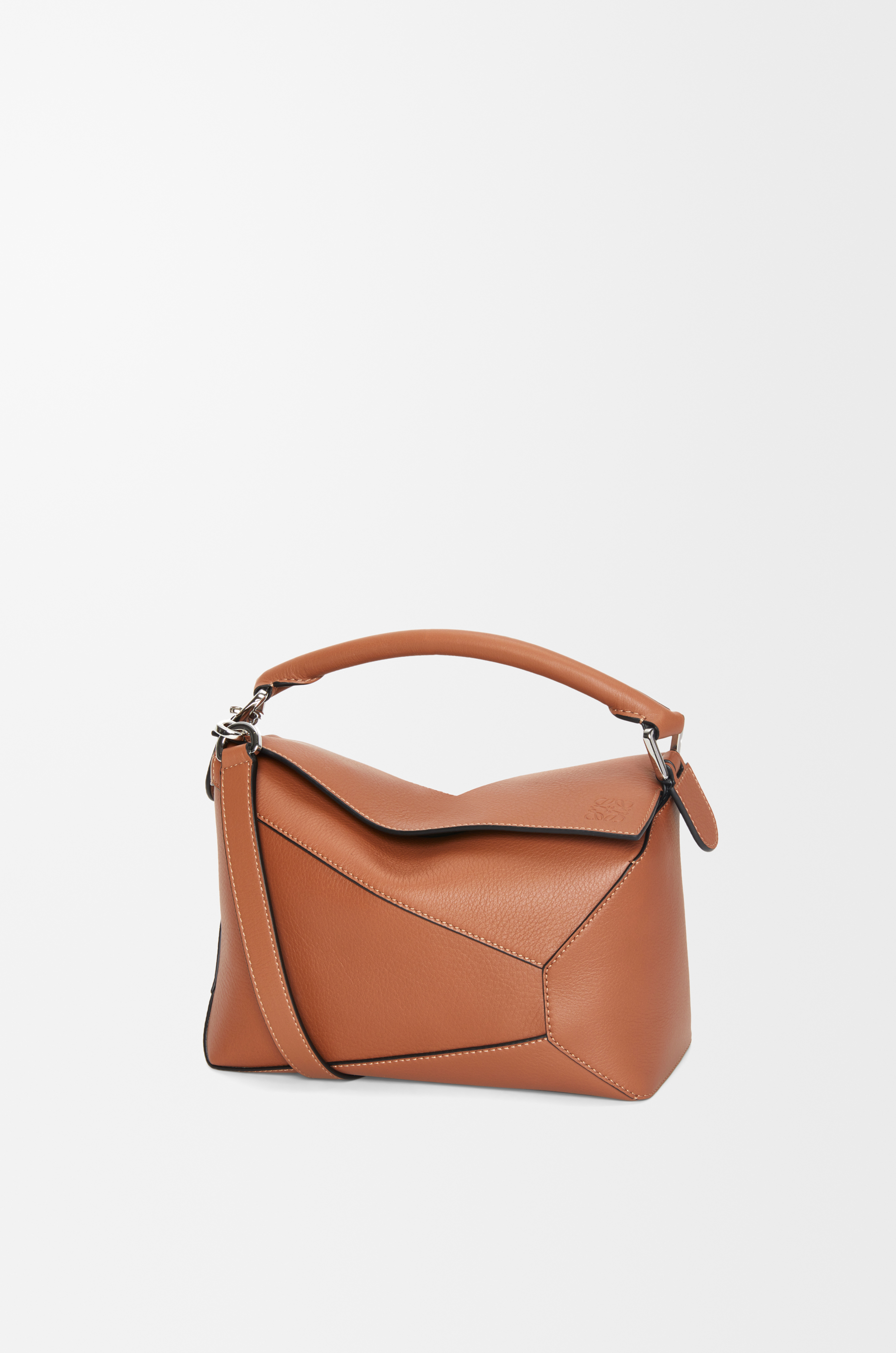 パズルバッグ スモール（クラシックカーフ） ブラウン - LOEWE Japan
