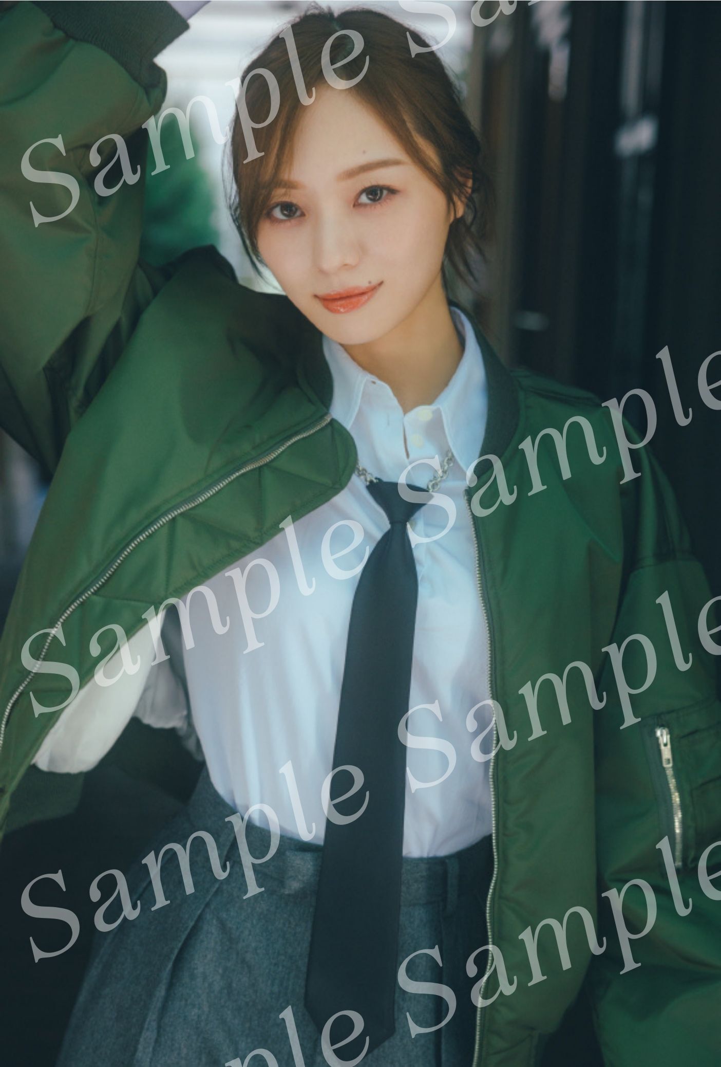 梅澤美波2nd写真集「透明な覚悟」書店別特典ポスター＆ポストカードの