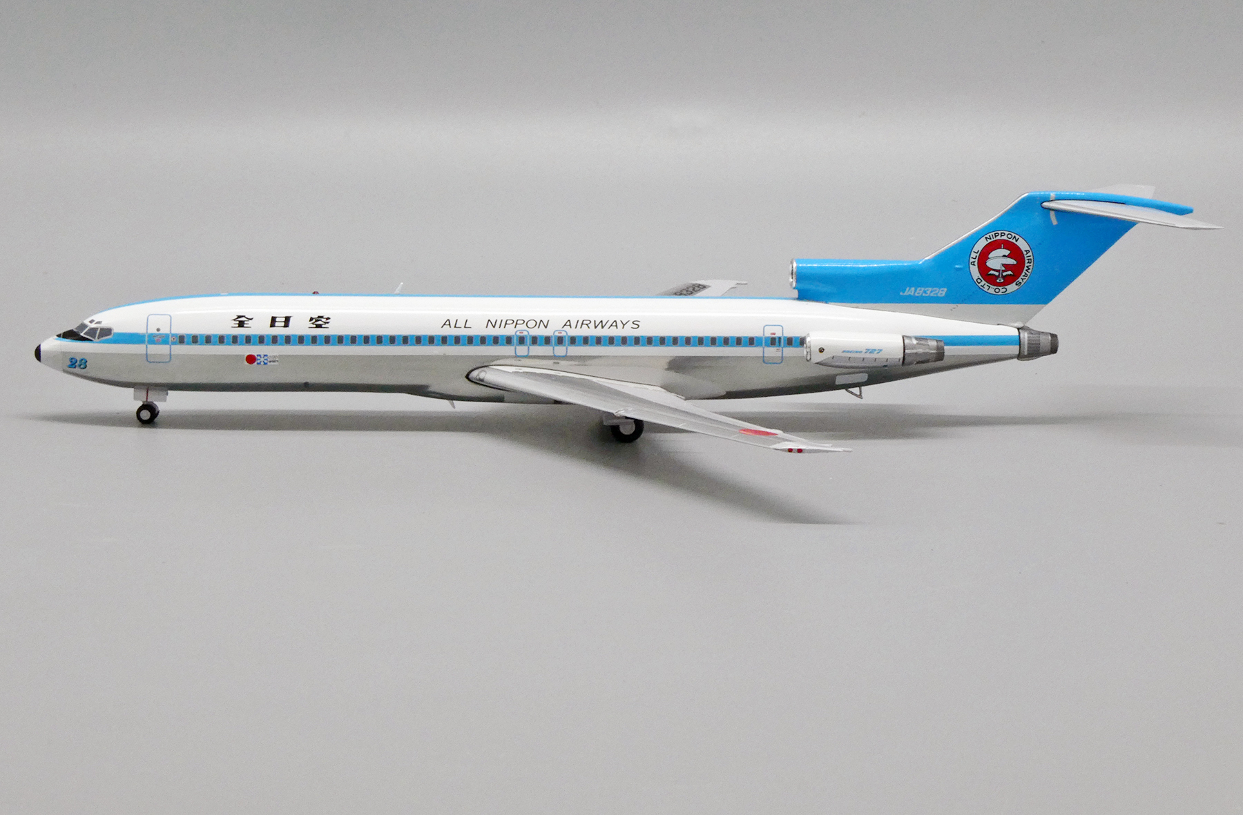 ScaleModelStore.com :: JC Wings 1:200 - EW2722006 - ANA- All