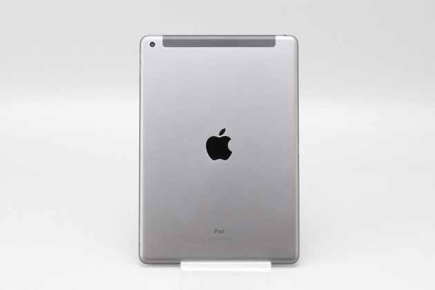 即納パソコン】 iPad 第7世代 Wi-Fi + Cellular【docomo】：A2198