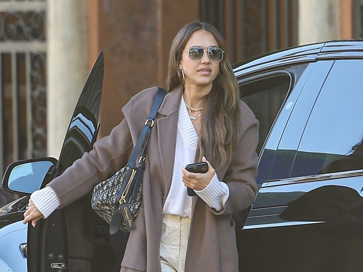 Stars Are Already Loving the New Dior D-Journey Bag - PurseBlog