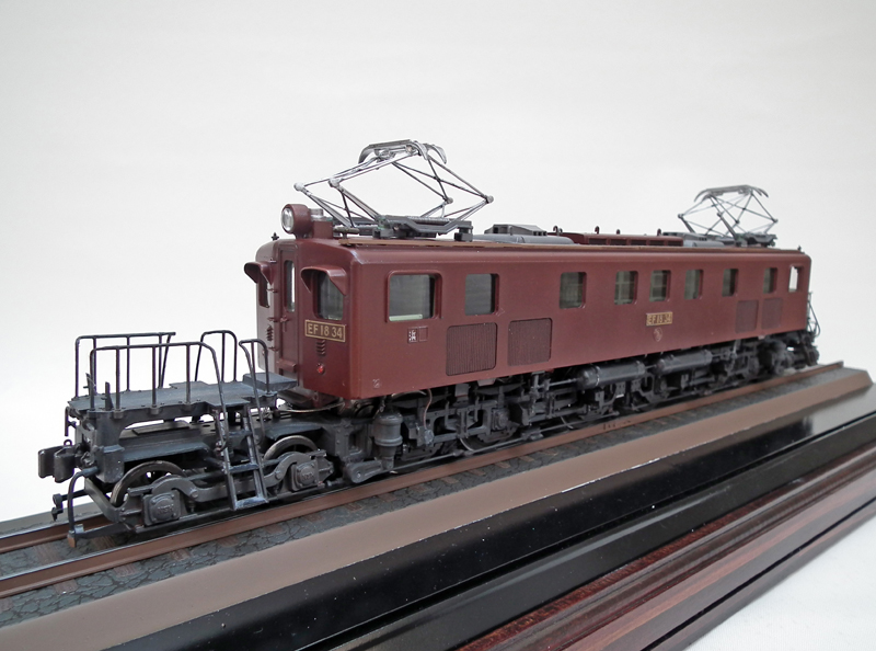 旧国鉄の貨物用電気機関車EF18 (アオシマ1/50)＞プラモデル製作＞ 2020