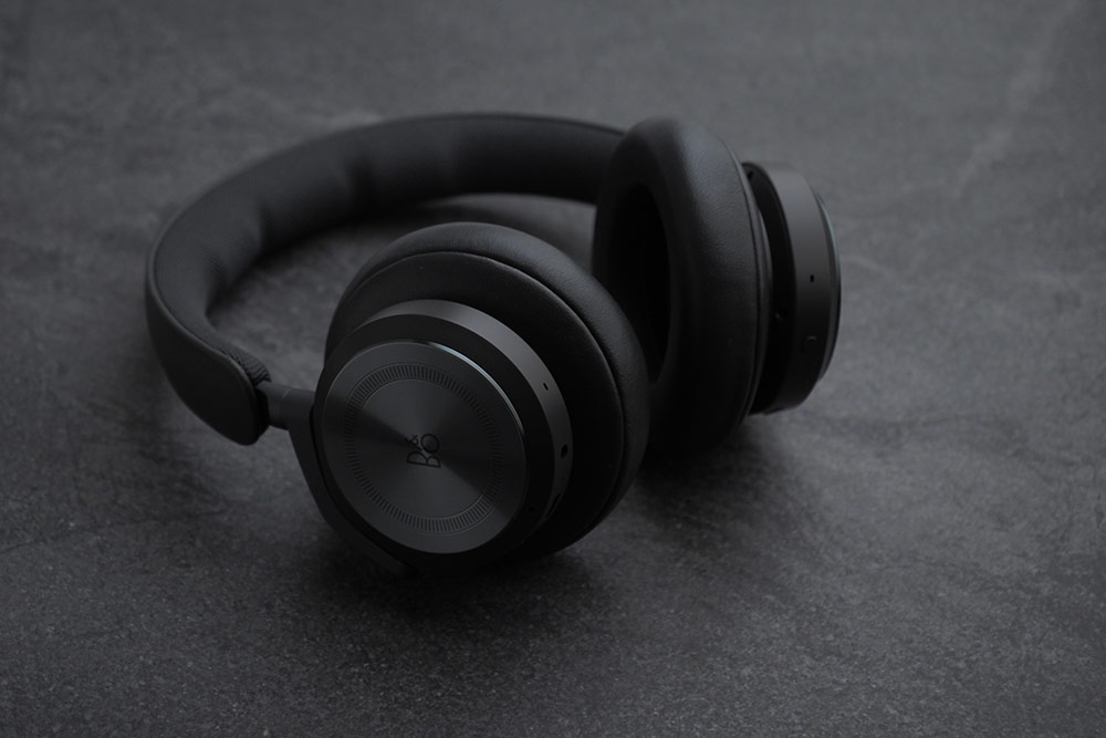 BEOPLAY HX アクティブノイズキャンセリング ヘッドホン / Bang & Olufsen