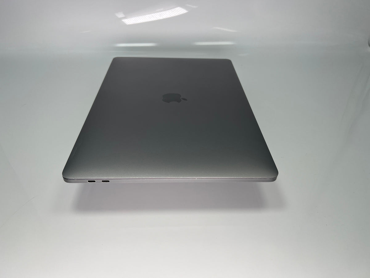 Apple MacBook Pro 2017 15-inch 2.8GHz For Parts Only 16GB RAM 512GB SS
