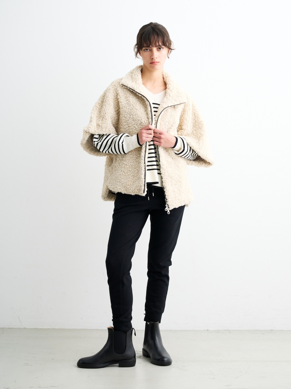 Millie】Poodle boa poncho｜スリードッツ オフィシャルオンラインショップ