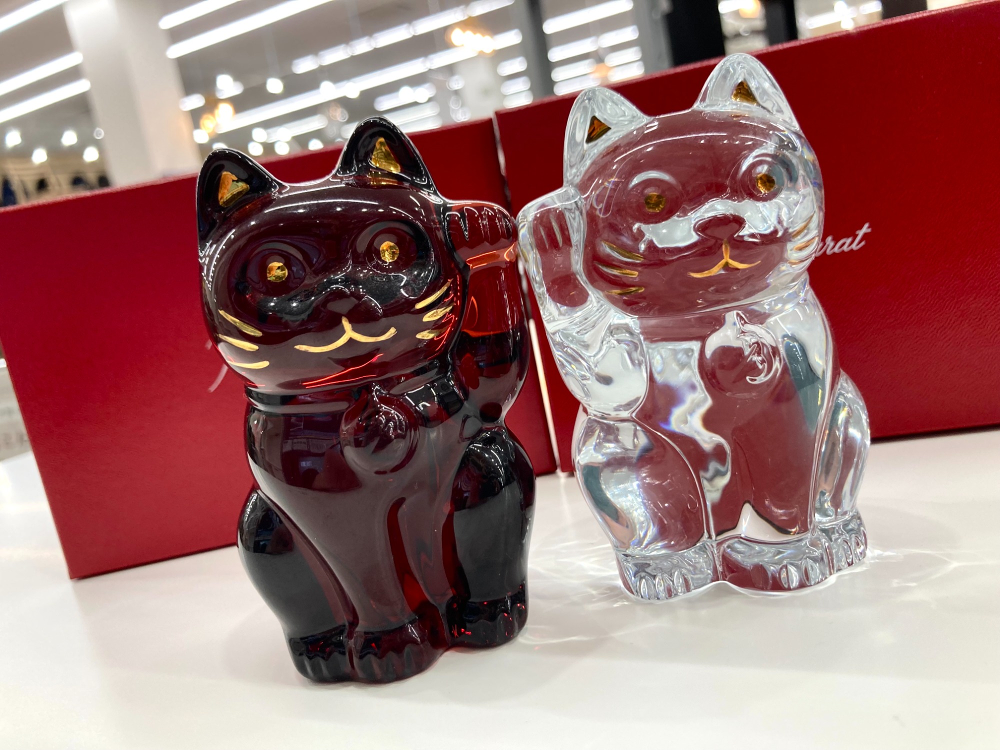 バカラ 招き猫 レッドオクトゴン 楽天市場】バカラ クリスタル 招き猫