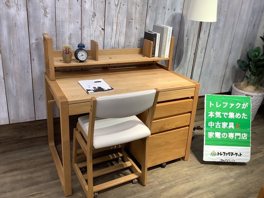 ACTUS（アクタス）】子供から大人まで一生使える学習机（FOPPISH）が