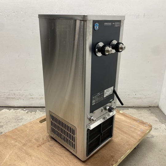 DK1403-001.jpg
