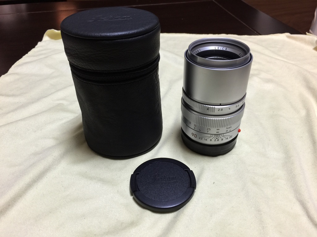 Leica Elmarit-M 90mm F2.8 Silver Chrome (フード内蔵) 11808 - 晴れ