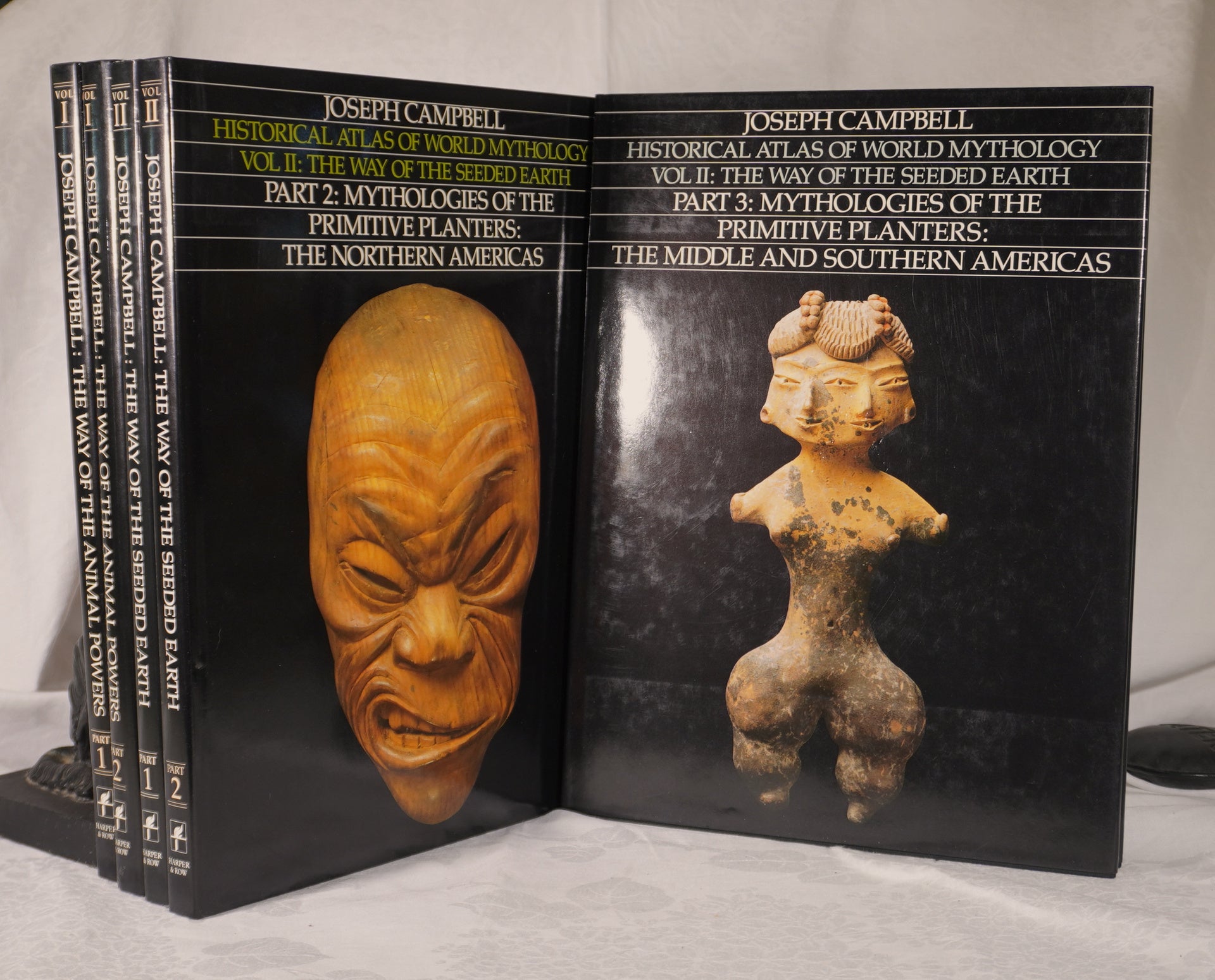 HISTORICAL ATLAS OF WORLD MYTHOLOGY. Volume 1: The Way of Animal