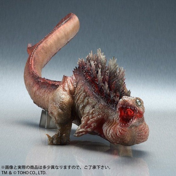 シン・ゴジラ」キモかわデカい！ “蒲田くん”こと、第2形態が50センチ超