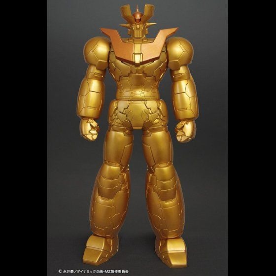 マジンガーZ」INFINITY ver.が“巨大＆金色”でソフビ化！ 圧倒的