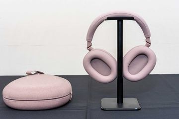 ソニー「WH/WF-1000XM5」に新色“スモーキーピンク” - AV Watch