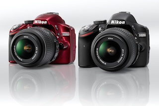ニコン、オプションでスマホへの画像転送が可能になる「D3200