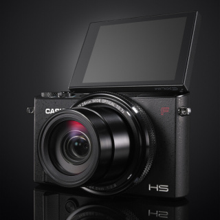 カシオ、60コマ/秒の連写モードを搭載した「EXILIM EX-100F