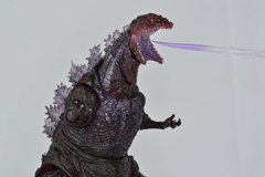 S.H.MonsterArts ゴジラ（2016）第4形態覚醒Ver.」レビュー - GAME Watch