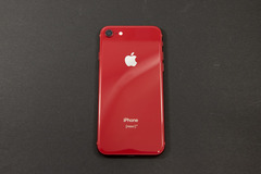 写真で見るiPhone 8/8 Plus「(PRODUCT)RED Special Edition