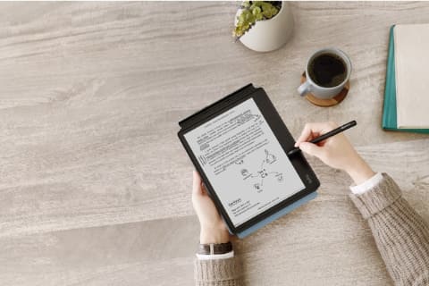 楽天Kobo、新型電子書籍リーダー「Kobo Elipsa」の予約受付を開始