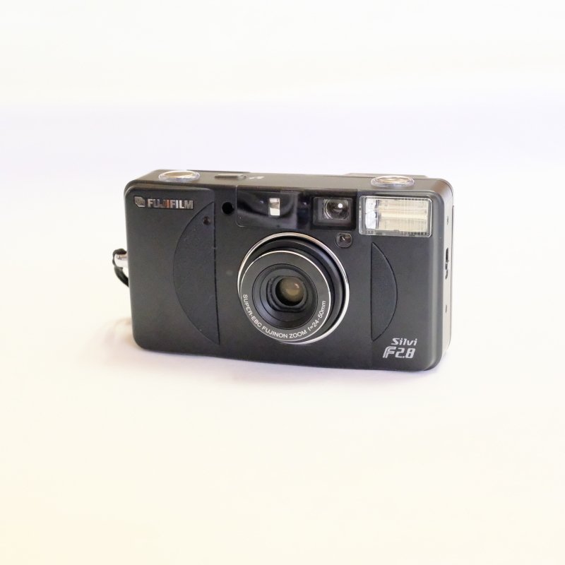 フィルムカメラ再開第4弾・Silvi F2.8 ｜じんた堂