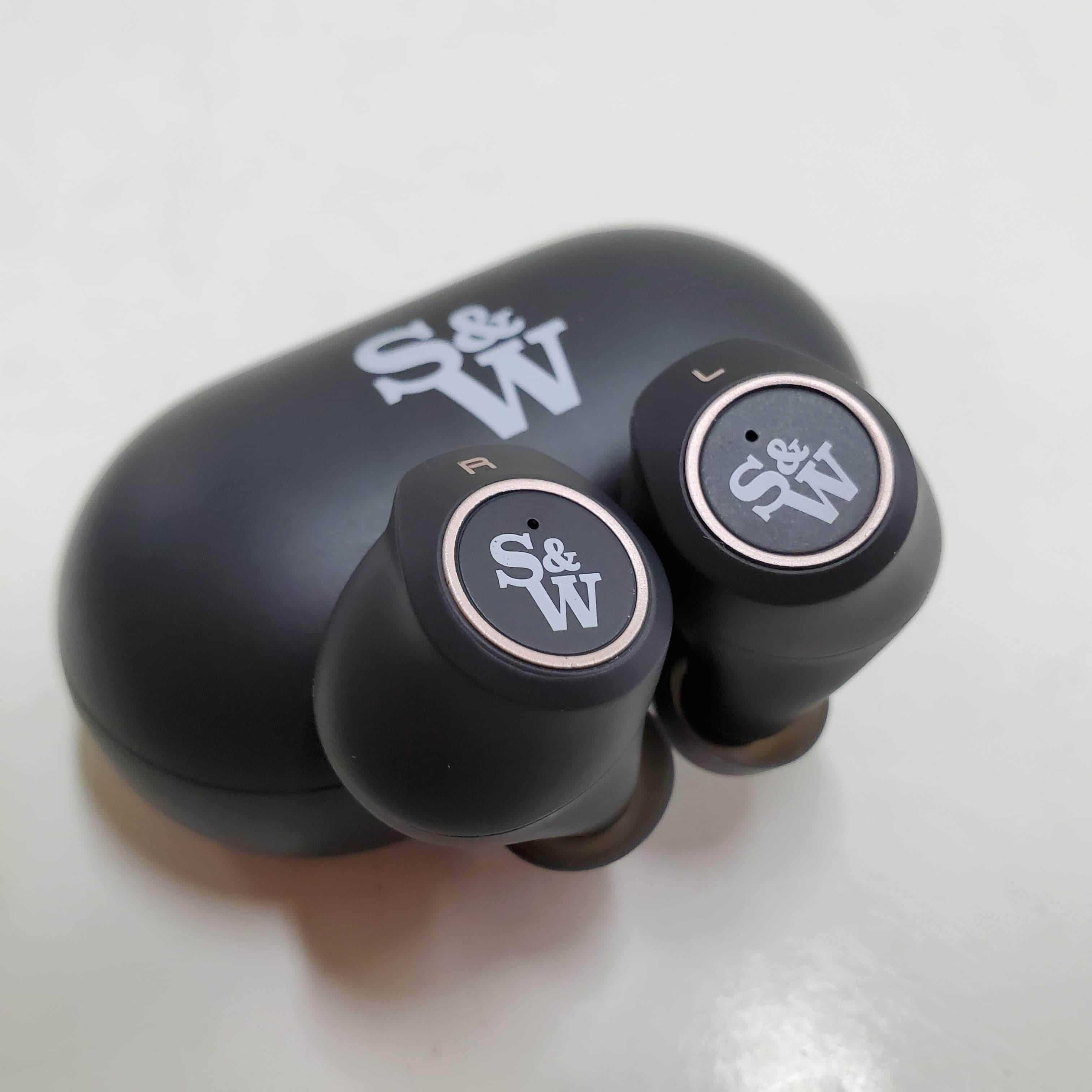 Strauss and Wagner True Wireless Earbuds Review - Best Budget True