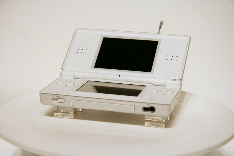 任天堂、ニンテンドーDS用のワンセグ受信カードを年内発売
