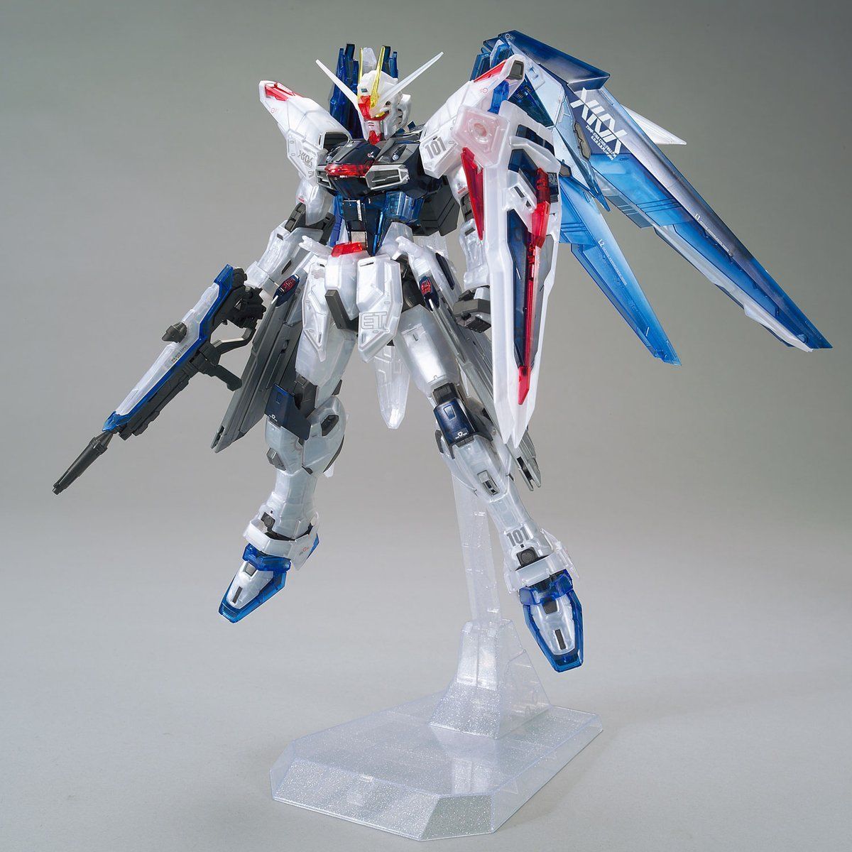 MG 1/100 ガンダムベース限定 フリーダムガンダム Ver．2．0