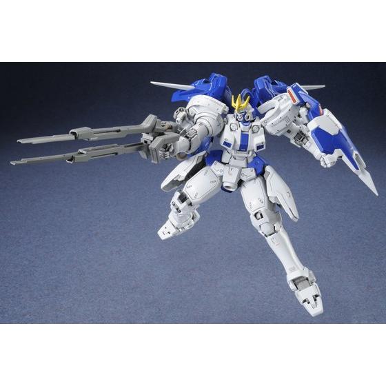 トールギスIII」が1/100スケールMGで遂にキット化！プレミアムバンダイ
