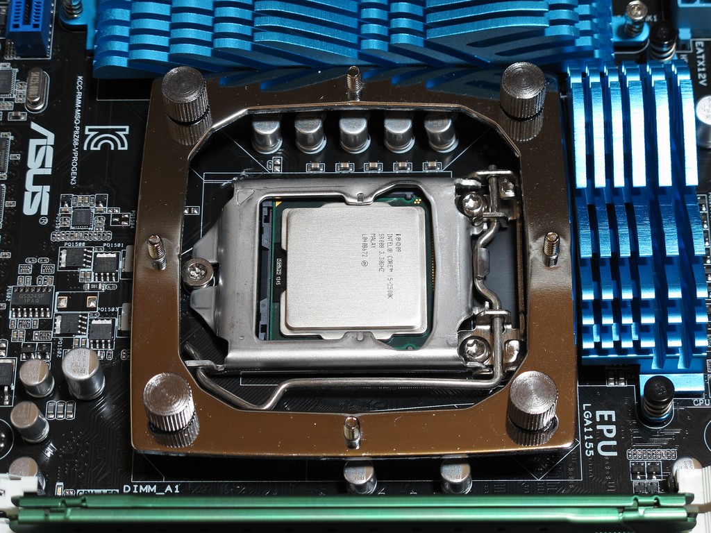i5-2500K＋P8Z68-V PRO/GEN3組み立て - 気まぐれ自作er日記