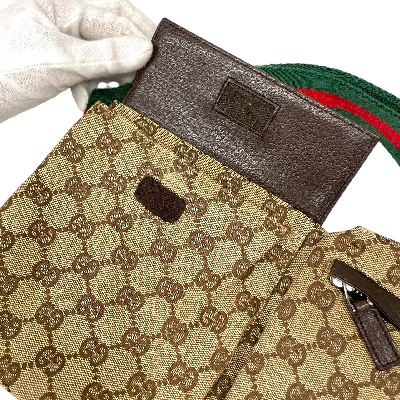 GUCCI GGロゴ ウエストバッグ ポーチ T25030104 GUCCI ロゴ入り
